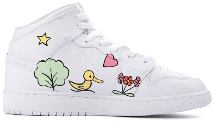 カスタムシューズ:エアジョーダン1ミッド「手描きホワイトレッドオレンジブルー」 554725-130(Team18-AJ女款出游涂鸦) Order カスタムシューズ:エアジョーダン1ミッド「手描きホワイトレッドオレンジブルー」 554725-130(Team18-AJ女款出游涂鸦)