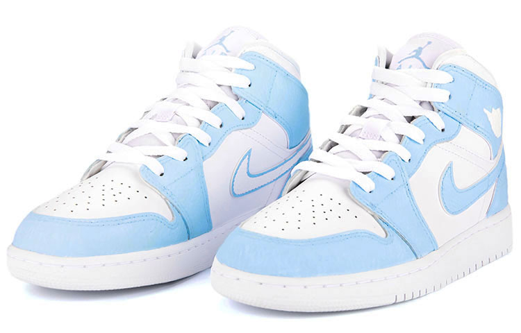 Lookbook [定制鞋] Air Jordan 1 Mid '手绘白蓝' 554725-130(Team18-AJ中帮女款浅蓝)