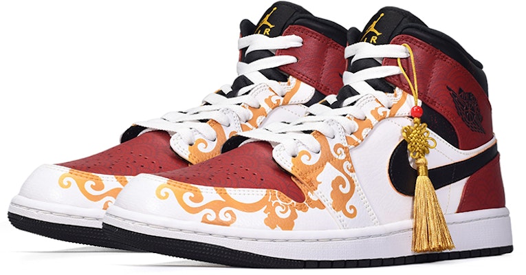 【定制球鞋】Jordan Air Jordan 1 Mid 家鄉的中國年 祥云錦文 特殊鞋盒 中幫 復古籃球鞋 男款 黑金紅 Lookbook 【定制球鞋】Jordan Air Jordan 1 Mid 家鄉的中國年 祥云錦文 特殊鞋盒 中幫 復古籃球鞋 男款 黑金紅