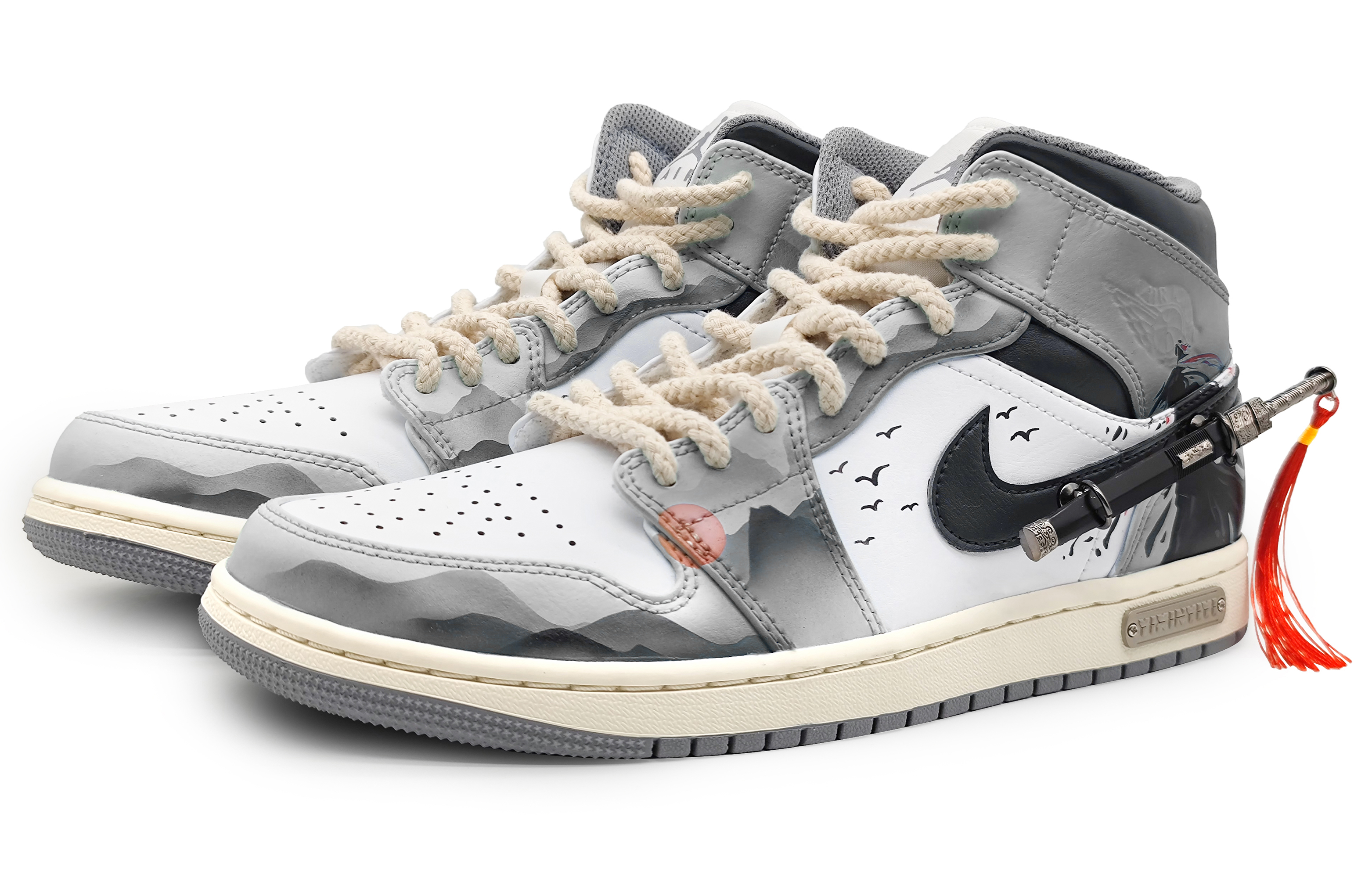 Lookbook [Zapatillas Personalizadas] Air Jordan 1 Mid 'Tinta Negro y Blanco' 554724-135(Team16-男款侠客江湖灰2.0)