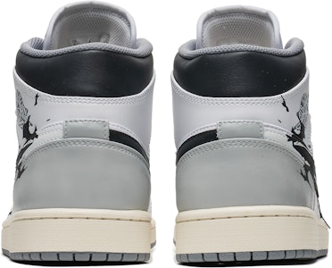 에어 조던 1 미드 '잉크 브러쉬 그레이-화이트' (커스텀) 554724-135(Team22-七夕水墨双勾A-BOX) Shop 에어 조던 1 미드 '잉크 브러쉬 그레이-화이트' (커스텀) 554724-135(Team22-七夕水墨双勾A-BOX)