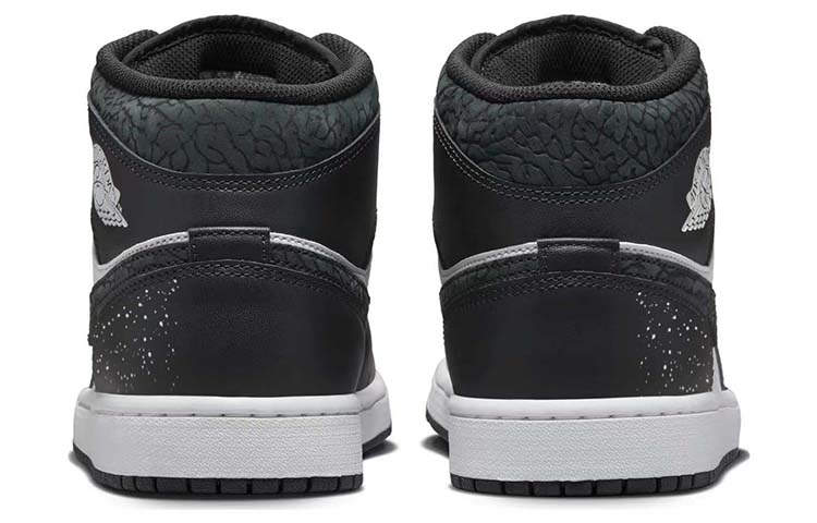 Shop 커스텀 에어 조던 1 미드 '잉크 용' (Custom 에어 조던1 미드 '잉크룡') FB9911-001(Team56-水墨龙)