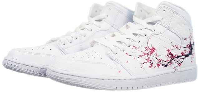 【客製球鞋】Jordan Air Jordan 1 mid 噴墨國風 手繪水墨 梅花 中筒 復古籃球鞋 GS 白黑 Lookbook 【客製球鞋】Jordan Air Jordan 1 mid 噴墨國風 手繪水墨 梅花 中筒 復古籃球鞋 GS 白黑