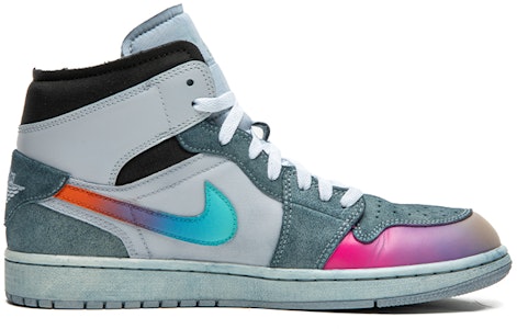 AJ1 ミッド "オーロラグラデーション" (カスタム) DM9652-100(TeamB-男款炫彩浸染青F-BOX) Lookbook AJ1 ミッド "オーロラグラデーション" (カスタム) DM9652-100(TeamB-男款炫彩浸染青F-BOX)