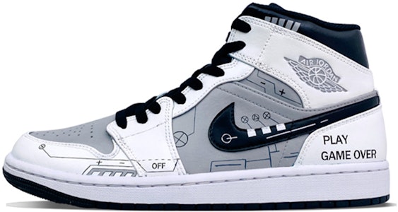 【定制球鞋】 Jordan Air Jordan 1 Mid "島嶼綠" 电玩主题 电路线 立体按键 中帮 复古篮球鞋 男款 白黑灰 Buy 【定制球鞋】 Jordan Air Jordan 1 Mid "島嶼綠" 电玩主题 电路线 立体按键 中帮 复古篮球鞋 男款 白黑灰