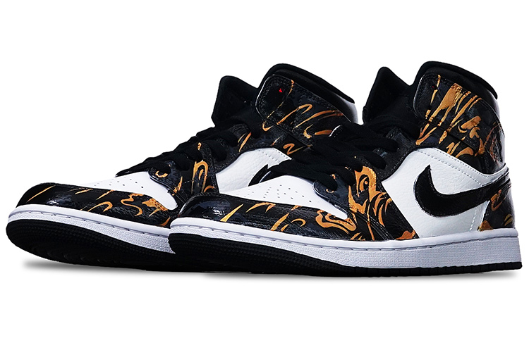 Lookbook 【訂製球鞋】Air Jordan 1 Mid "Island Green" 黑白熊貓 手繪噴繪中國風紋理 國潮系列主題 中幫 復古籃球鞋 男款 玫瑰金黑白