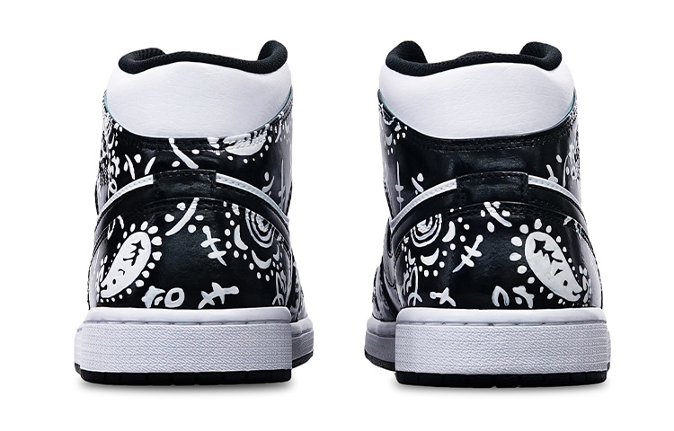 Shop [Zapatillas Personalizadas] Air Jordan 1 Mid 'Esencia Verde Isla' 554724-132(TeamT-男款腰果花黑白熊猫)