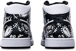 【定制球鞋】Jordan Air Jordan 1 Mid Island Green Vibe風格 手繪噴繪腰果花 潮男節主題 中幫 復古籃球鞋 男款 黑白 Shop 【定制球鞋】Jordan Air Jordan 1 Mid Island Green Vibe風格 手繪噴繪腰果花 潮男節主題 中幫 復古籃球鞋 男款 黑白