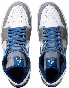 【客製球鞋】Jordan Air Jordan 1 可愛萌寵 慵懶大熊貓 中筒復古籃球鞋 男款 灰白藍 Shop 【客製球鞋】Jordan Air Jordan 1 可愛萌寵 慵懶大熊貓 中筒復古籃球鞋 男款 灰白藍