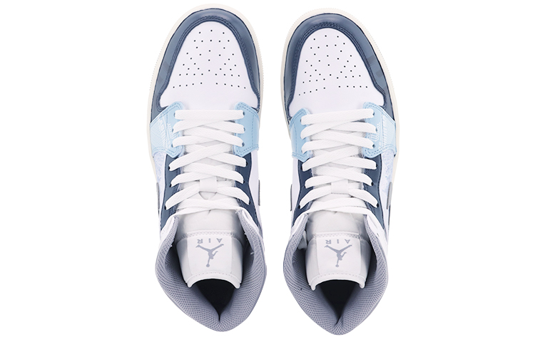 Shop 【定制鞋款】 Air Jordan 1 Mid '月球任务 白灰蓝' 554724-135(Team10-逐月计划）