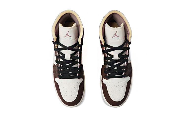 Shop 커스텀 에어 조던 1 미드 '모카' (Custom Air Jordan 1 Mid 'Mocha') DM9652-102(Team拾柒-男款中帮特浓摩卡球鞋)