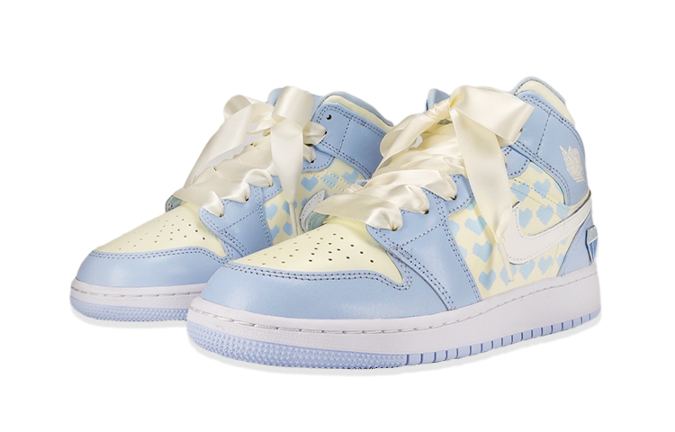 Lookbook [Kasut Custom] Air Jordan 1 Mid 'Mosaic Sweetheart Biru' 555112-401(TeamF-女款爱心钻石)