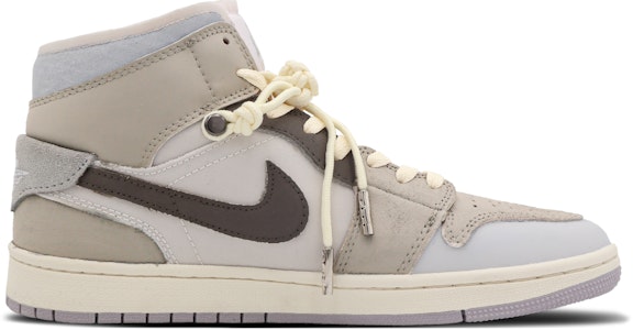 カスタムAJ1 Mid「山水 - 白茶」 DM9652-100(Team53-男款归故里) Order カスタムAJ1 Mid「山水 - 白茶」 DM9652-100(Team53-男款归故里)