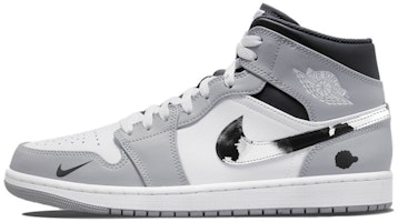 【訂製球鞋】 Jordan Air Jordan 1 Mid 山水意象 潮流復古國風 台風 低筒 復古籃球鞋 男款 灰白黑 Buy 【訂製球鞋】 Jordan Air Jordan 1 Mid 山水意象 潮流復古國風 台風 低筒 復古籃球鞋 男款 灰白黑