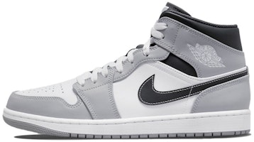 【訂製球鞋】 Jordan Air Jordan 1 Mid 山水意象 潮流復古國風 台風 低筒 復古籃球鞋 男款 灰白黑 Details for 【訂製球鞋】 Jordan Air Jordan 1 Mid 山水意象 潮流復古國風 台風 低筒 復古籃球鞋 男款 灰白黑