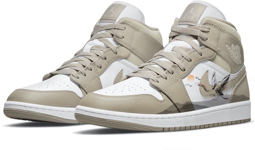 에어 조던 1 미드 '신중식 화이트 블랙' (커스텀 슈즈) 554724-082(Team56-仙鹤松山) Lookbook 에어 조던 1 미드 '신중식 화이트 블랙' (커스텀 슈즈) 554724-082(Team56-仙鹤松山)