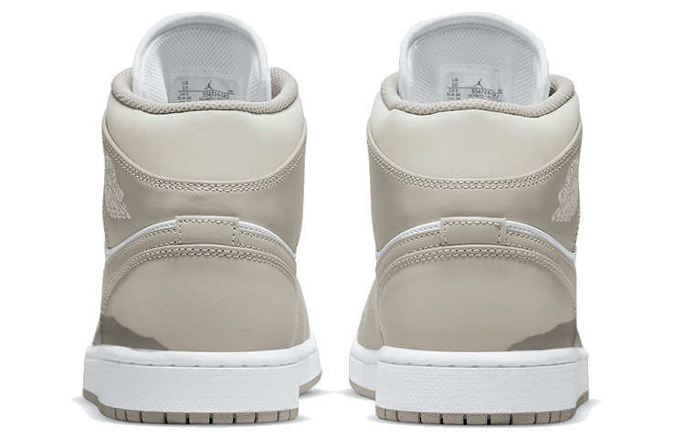 Shop 에어 조던 1 미드 '신중식 화이트 블랙' (커스텀 슈즈) 554724-082(Team56-仙鹤松山)