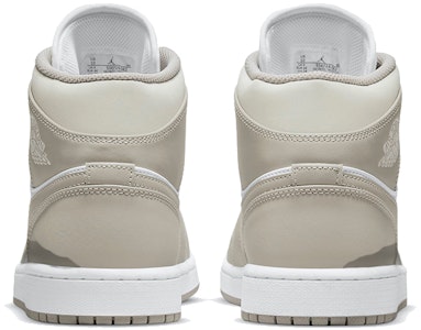 에어 조던 1 미드 '신중식 화이트 블랙' (커스텀 슈즈) 554724-082(Team56-仙鹤松山) Shop 에어 조던 1 미드 '신중식 화이트 블랙' (커스텀 슈즈) 554724-082(Team56-仙鹤松山)