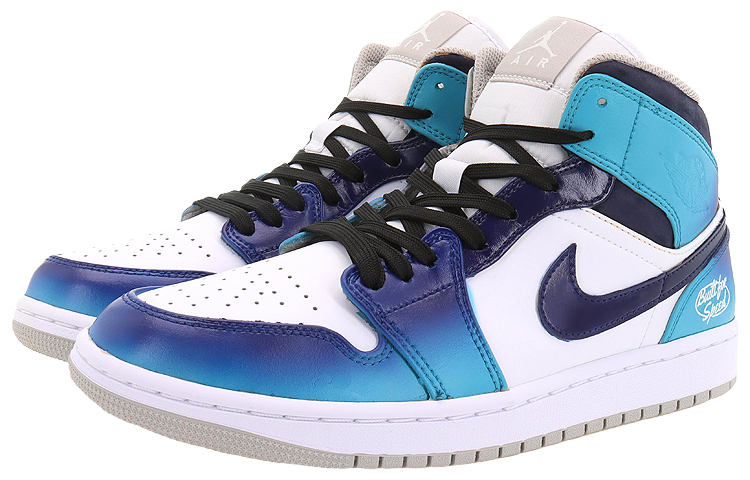 Lookbook 【定制球鞋】 Jordan Air Jordan 1 Mid 海洋之謎 夢幻之藍 中幫 復古籃球鞋 男款 藍白