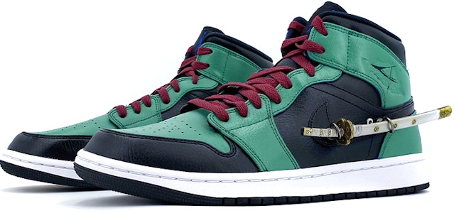 【訂製球鞋】Jordan Air Jordan 1 Mid 二次元 噴塗手繪 佩劍 海賊王索隆 中幫 復古籃球鞋 男女同款 綠白 Lookbook 【訂製球鞋】Jordan Air Jordan 1 Mid 二次元 噴塗手繪 佩劍 海賊王索隆 中幫 復古籃球鞋 男女同款 綠白