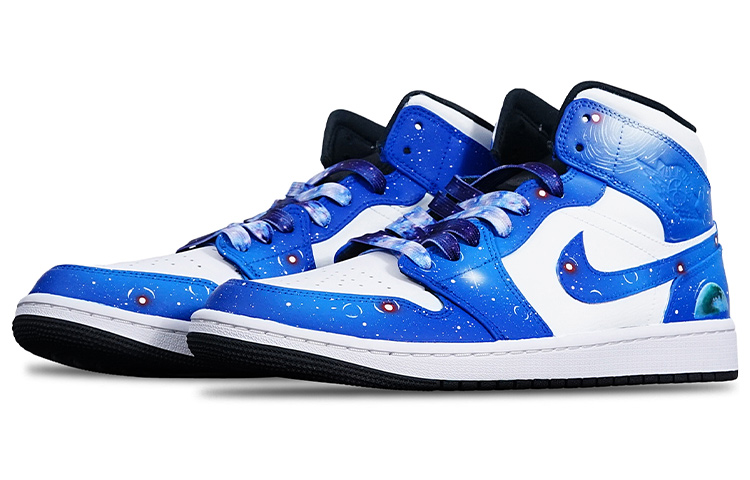 [Custom Shoes] Jordan 1 Mid 'Panda Metaverse Christmas' 圖 3