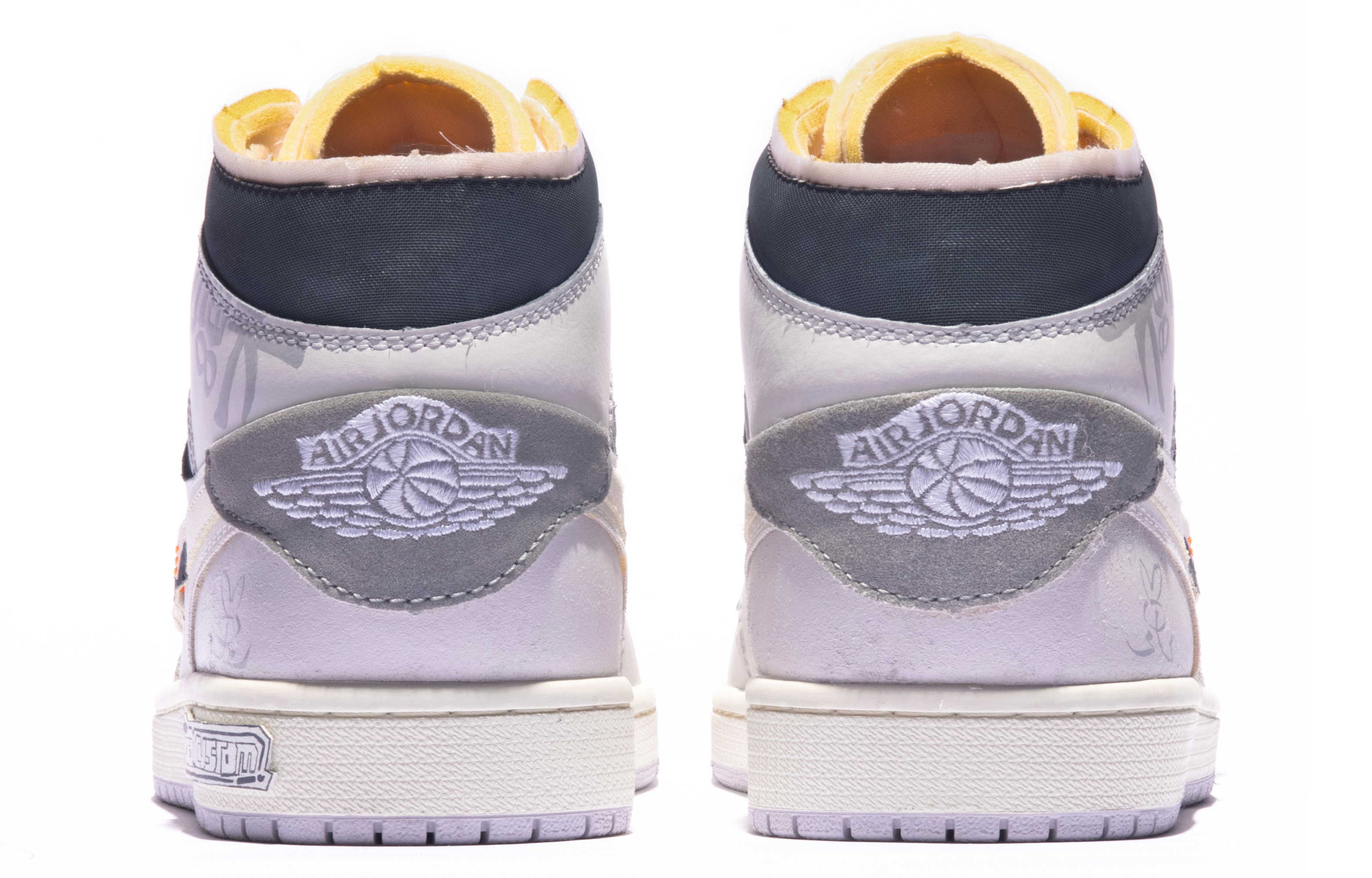 Purchase [定制鞋款] Air Jordan 1 Mid '百事灰白' DM9652-100(TeamM-男款百事从欢S-BOX)