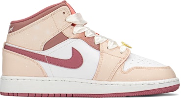 【訂製籃球鞋】 Jordan Air Jordan 1 FZBB主題 青春 粉蝶 搭配 中筒 復古籃球鞋 GS 粉白 Order 【訂製籃球鞋】 Jordan Air Jordan 1 FZBB主題 青春 粉蝶 搭配 中筒 復古籃球鞋 GS 粉白