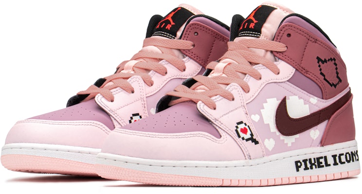 【定製球鞋】 Jordan Air Jordan 1 Mid FZBB 愛心像素 特殊禮盒 解構鞋帶 中幫 復古籃球鞋 GS 粉紅 Lookbook 【定製球鞋】 Jordan Air Jordan 1 Mid FZBB 愛心像素 特殊禮盒 解構鞋帶 中幫 復古籃球鞋 GS 粉紅