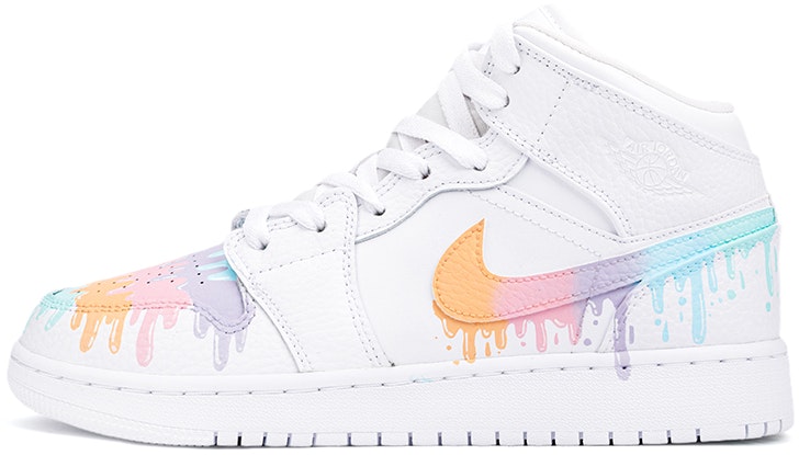 custom-shoes-air-jordan-1-mid-rainbow-melting-effect