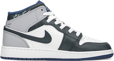 【定製球鞋】 Jordan Air Jordan 1 鏗鏘玫瑰 防滑耐磨 中筒 復古休閒鞋 GS 黛藍灰白 Lookbook 【定製球鞋】 Jordan Air Jordan 1 鏗鏘玫瑰 防滑耐磨 中筒 復古休閒鞋 GS 黛藍灰白