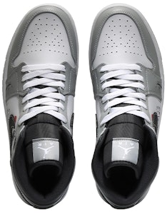 【訂製球鞋】 Jordan Air Jordan 1 Mid 屹立武士 武士道 中幫 復古籃球鞋 男款 灰白黑 Shop 【訂製球鞋】 Jordan Air Jordan 1 Mid 屹立武士 武士道 中幫 復古籃球鞋 男款 灰白黑