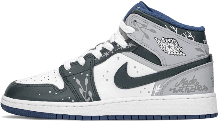 【訂製球鞋】Jordan Air Jordan 1 休閒百搭通風 防滑耐磨 中筒 復古籃球鞋 GS 黛藍灰白 Buy 【訂製球鞋】Jordan Air Jordan 1 休閒百搭通風 防滑耐磨 中筒 復古籃球鞋 GS 黛藍灰白