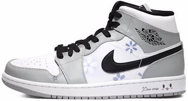 【定製球鞋】 Jordan Air Jordan 1 Mid 經典小花 清新 簡約百搭 可愛復古出遊 中幫 復古籃球鞋 男款 煙灰 Buy 【定製球鞋】 Jordan Air Jordan 1 Mid 經典小花 清新 簡約百搭 可愛復古出遊 中幫 復古籃球鞋 男款 煙灰