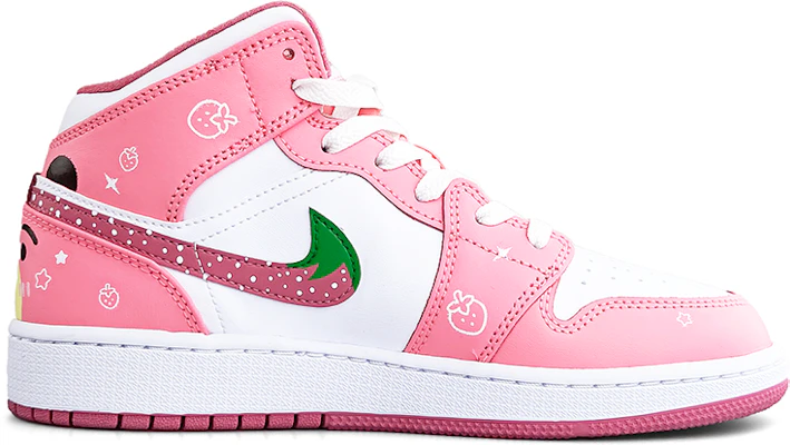 【訂製球鞋】Jordan Air Jordan 1 Mid 愛心 草莓 星星 小熊 中筒 復古籃球鞋 GS 粉白色 Order 【訂製球鞋】Jordan Air Jordan 1 Mid 愛心 草莓 星星 小熊 中筒 復古籃球鞋 GS 粉白色