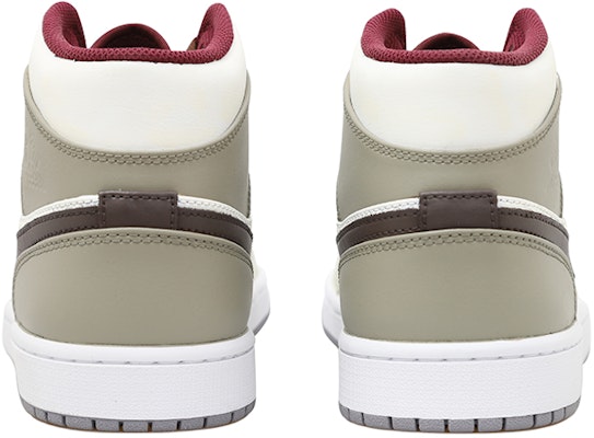 【訂製球鞋】Jordan Air Jordan 1 Mid OKHR 街頭酷灰 高級 字體 做舊 高筒 復古籃球鞋 男款 白米 Purchase 【訂製球鞋】Jordan Air Jordan 1 Mid OKHR 街頭酷灰 高級 字體 做舊 高筒 復古籃球鞋 男款 白米