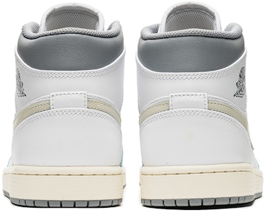 カスタムAJ1ミッド "サマーブリーズ" (白/灰/青) 554724-135(TeamB-复古靛石蓝) Shop カスタムAJ1ミッド "サマーブリーズ" (白/灰/青) 554724-135(TeamB-复古靛石蓝)