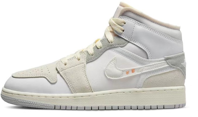 【客製球鞋】 Jordan Air Jordan 1 Mid 夏日果凍 新月 夏日清新 中筒 復古籃球鞋 GS 藍色 Details for 【客製球鞋】 Jordan Air Jordan 1 Mid 夏日果凍 新月 夏日清新 中筒 復古籃球鞋 GS 藍色