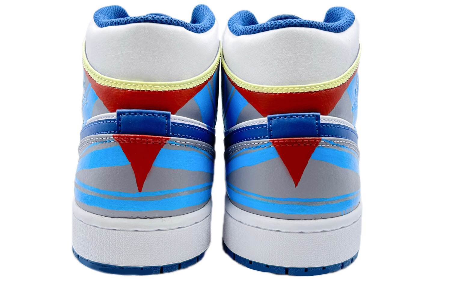 Purchase 【定制球鞋】Jordan Air Jordan 1 Mid 乘風破浪 浪花 中幫 復古籃球鞋 男女同款 白藍