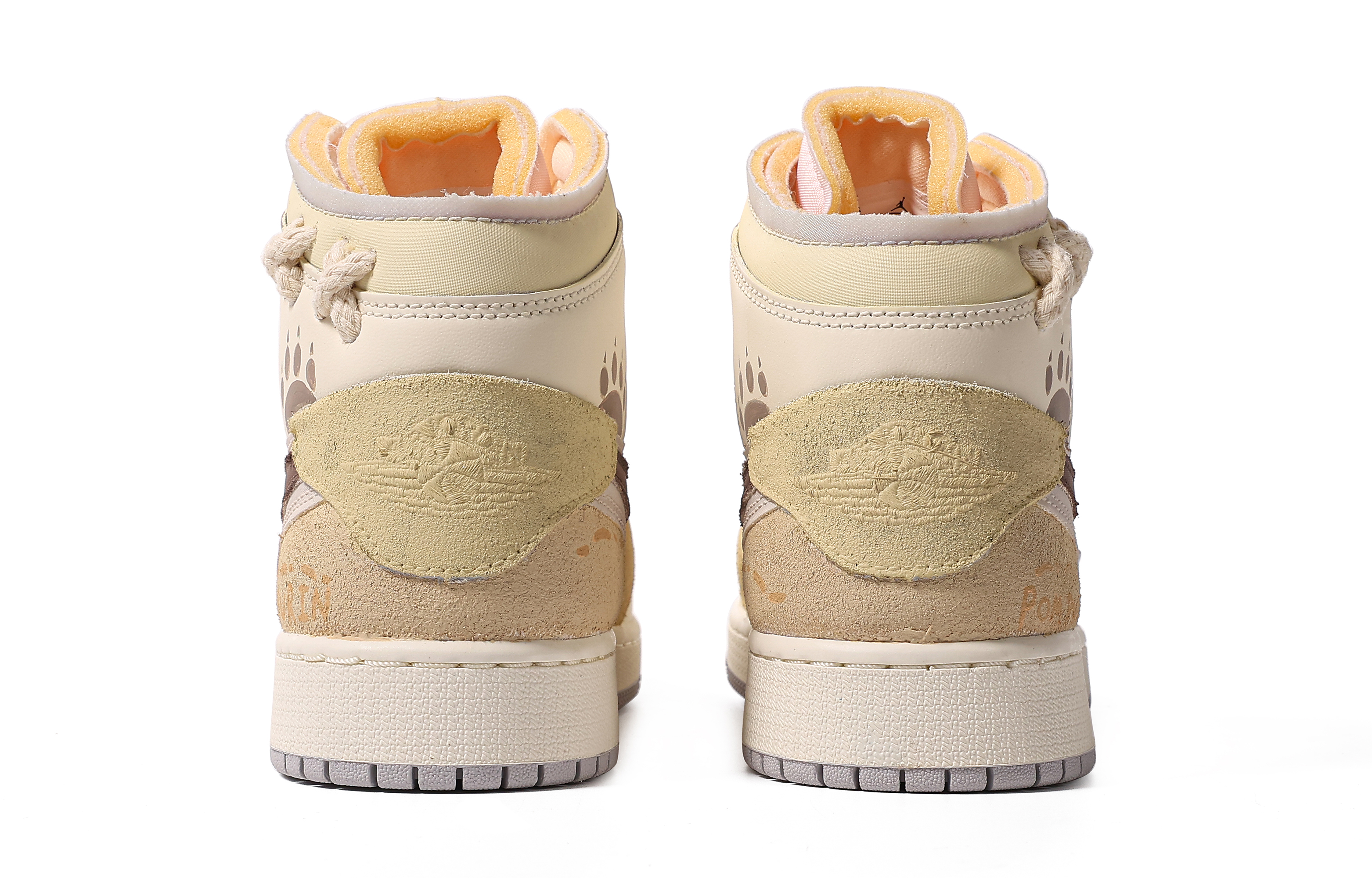 Purchase [Kasut Custom] Air Jordan 1 Mid 'Sweet Toffee Graffiti' DQ3726-100(TeamM-女款甜糖牛乳S-BOX)