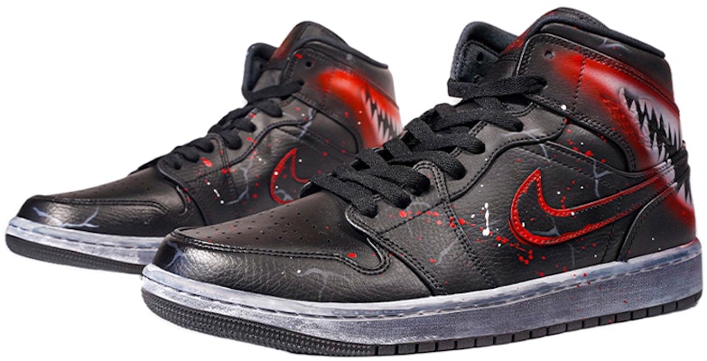 에어 조던 1 미드 '심비오트 베놈 가디언' (커스텀) 554724-077(TeamF-男款暗黑超级英雄毒液) Lookbook 에어 조던 1 미드 '심비오트 베놈 가디언' (커스텀) 554724-077(TeamF-男款暗黑超级英雄毒液)