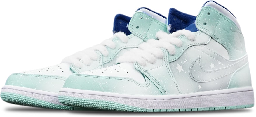 【定製球鞋】Jordan Air Jordan 1 Mid 融雪雪花 噴繪 聖誕主題 限量鞋盒 中幫 復古籃球鞋 男款 蒂芙尼綠 Shop 【定製球鞋】Jordan Air Jordan 1 Mid 融雪雪花 噴繪 聖誕主題 限量鞋盒 中幫 復古籃球鞋 男款 蒂芙尼綠