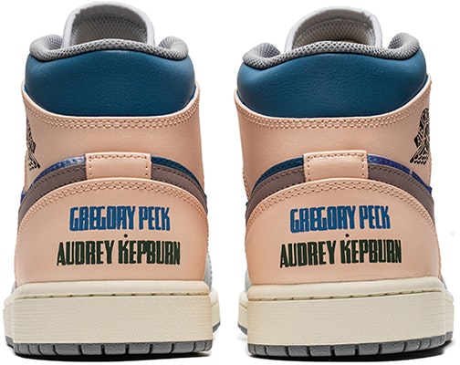 에어 조던 1 미드 '발렌타인 로마의 휴일' 그레이-블루-핑크 554724-135(TeamB-男款假日之吻S-BOX) Shop 에어 조던 1 미드 '발렌타인 로마의 휴일' 그레이-블루-핑크 554724-135(TeamB-男款假日之吻S-BOX)