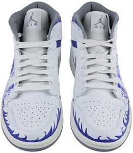 에어 조던 1 미드 '빈티지 그레이 블루 화이트' (커스텀) 554724-135(Team39-AMY50青花瓷) Shop 에어 조던 1 미드 '빈티지 그레이 블루 화이트' (커스텀) 554724-135(Team39-AMY50青花瓷)