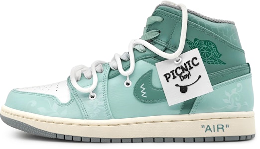 에어 조던 1 미드 '워시드 블루 자수' (커스텀) 554724-135(Team16-男款水洗丹青2.0 Buy 에어 조던 1 미드 '워시드 블루 자수' (커스텀) 554724-135(Team16-男款水洗丹青2.0