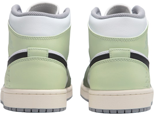 커스텀 에어 조던 1 미드 '화이트 그린 크리스마스' 554724-135(Team24-男款圣诞树) Shop 커스텀 에어 조던 1 미드 '화이트 그린 크리스마스' 554724-135(Team24-男款圣诞树)