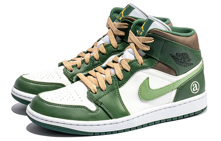 Lookbook 에어 조던 1 미드 '화이트 그린 그래피티' 커스텀 554724-371(Team22-男款涂鸦白绿A-BOX)