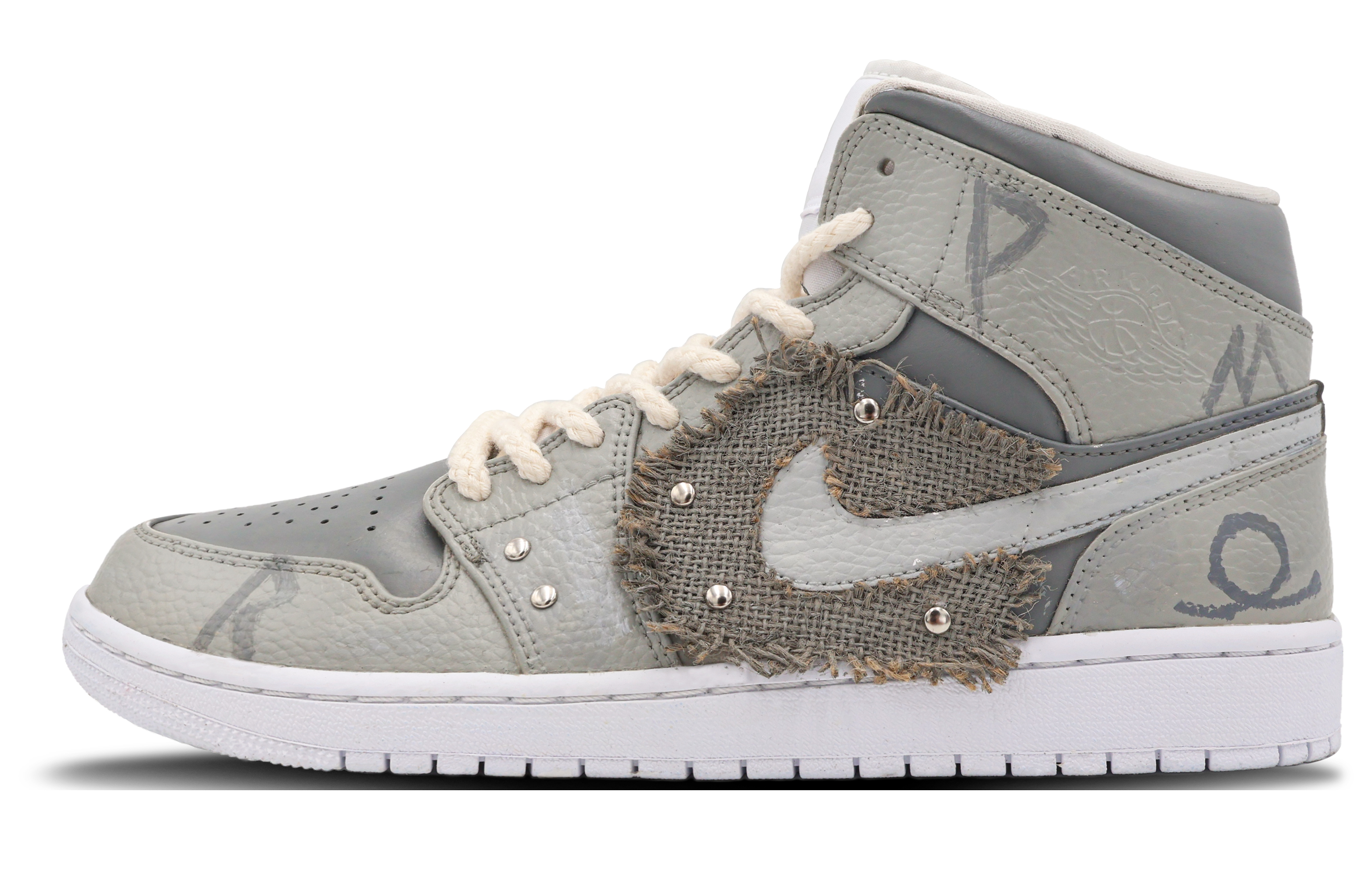 Buy カスタムAJ1ミッド "レトログレー" (Kasutamu AJ1 Middo "Retoro Gurē") 554724-130(Team53-男款蛮荒符号)