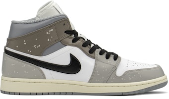 カスタムAJ1ミッド「寅年インクグレイ」 554724-135(TeamA-AJ除夕年兽2) Order カスタムAJ1ミッド「寅年インクグレイ」 554724-135(TeamA-AJ除夕年兽2)