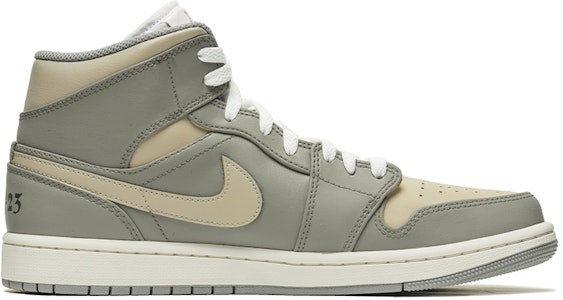 【定製球鞋】Jordan Air Jordan 1 Mid 野鶴製造 卯兔賀春 CNY 新年特殊款 中幫 復古籃球鞋 男款 灰白 Order 【定製球鞋】Jordan Air Jordan 1 Mid 野鶴製造 卯兔賀春 CNY 新年特殊款 中幫 復古籃球鞋 男款 灰白