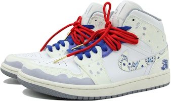 에어 조던 1 미드 '토끼의 해 블루 화이트' (커스텀) 554724-135(Team39-AMY84腰花白) Lookbook 에어 조던 1 미드 '토끼의 해 블루 화이트' (커스텀) 554724-135(Team39-AMY84腰花白)